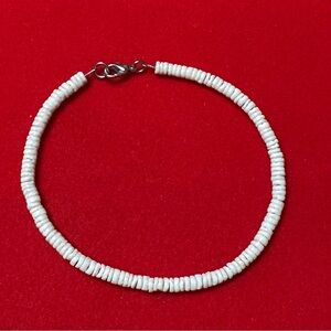 Chic White puka shell Beaded ankle Bracelet